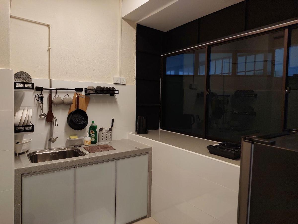 Batu Ferringhi Luxury Seaview Suite - 3Br Exteriör bild